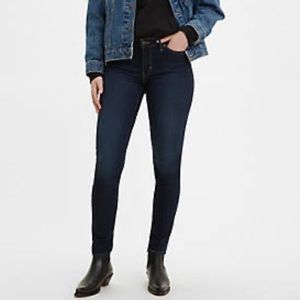 Levi’s 711 Skinny Jeans